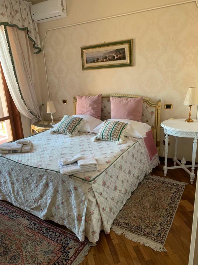 I Citri Bed & Breakfast Taranto Bagian luar foto